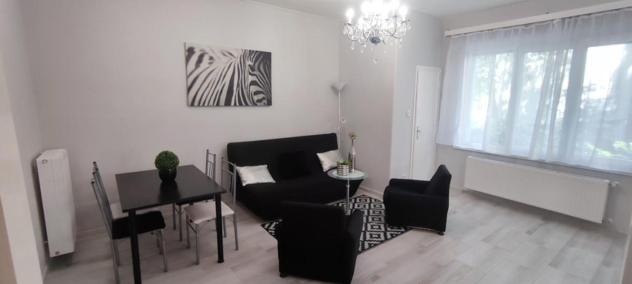 Appartement Pécs Park Extérieur photo